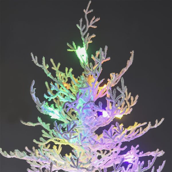 HOMCOM 6-ft Artificial Christmas Tree with LED Lights