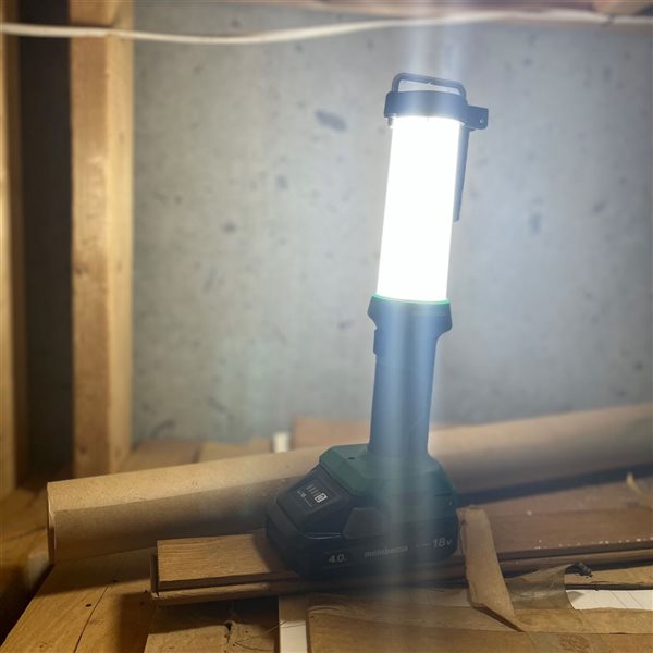 Lampe de chantier à DEL de 750 lumens sans fil MultiVolt 18 V Metabo HPT sans fil, outil seul