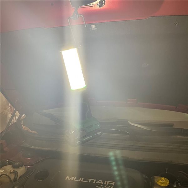 Lampe de chantier à DEL de 750 lumens sans fil MultiVolt 18 V Metabo HPT sans fil, outil seul