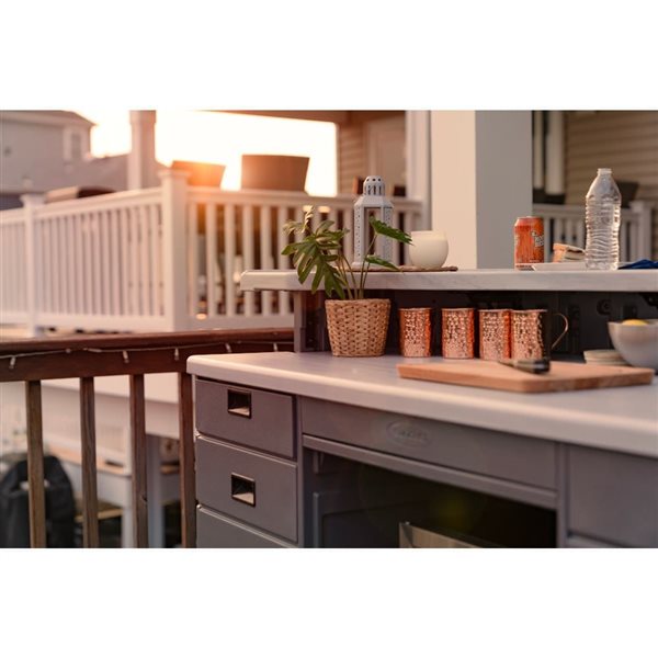 Suncast Backyard Oasis Cool Grey Entertaining Bar