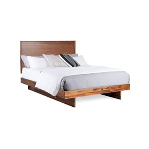 Rustic Classics Jasper Reclaimed Wood Platform Queen Bed in Brown