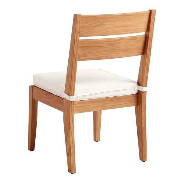 Chaises de salle à manger d'extérieur Sarandon par Linon Home Decor bois de teck et coussins blanc cassé, lot de 2