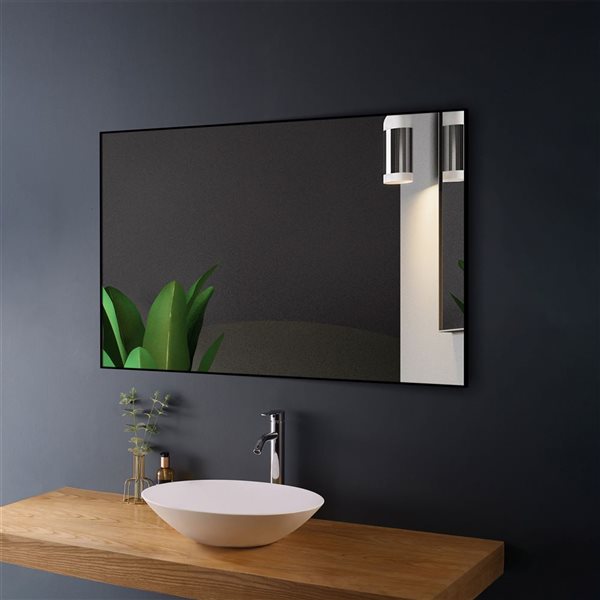 Miroir rectangle Sadie de GEF à cadre en aluminium noir 40 x 30 po