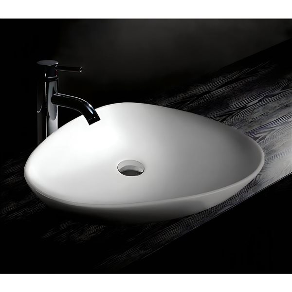 Ensemble lavabo-vasque triangulaire en céramique blanche DROP Bath and Kitchen 26,4 po l. avec robinet et bonde chromés