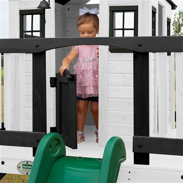 Backyard Discovery Sweetwater Heights Elevated Children Playhouse