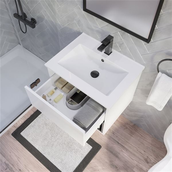 Spa Bathe Hayden 24-in White Single Sink Freestanding Vanity w/ White with Gray Specks Engineered Stone Top