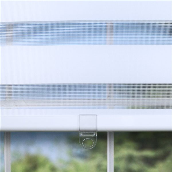 Versailles Home Fashions Zebra  33-in x 72-in Eggshell Light Filtering Cordless Privacy Shade