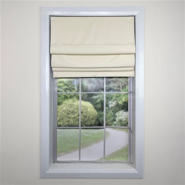 Versailles Home Fashions Octavia 48 x 72-in Ivory Full-view Standard Flush Blackout Cordless Roman Shades