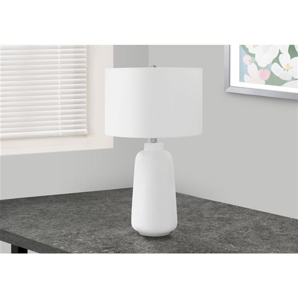 Monarch Specialties 26-in Cream Fabric Shade and Ceramic Modern Table Lamp