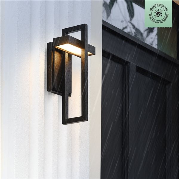 Globe Electric 12 W LED Integrated Matte Black Outdoor Wall Sconce