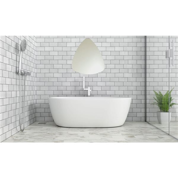 Decor Wonderland Ashley 33.5-in Silver Triangle Frameless Bathroom Mirror