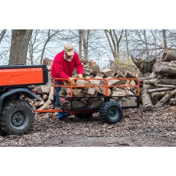 Chariot à benne pivotante en acier pour VTT/UTV Agri-Fab, capacité de 1 250 lb