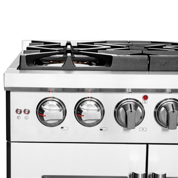 Cuisinière à gaz Capriasca de FORNO 100 000 BTU 30 po à 5 brûleurs 5,32 pi³ à porte battante et friteuse à air