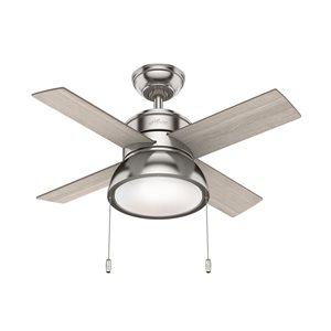 Ventilateur de plafond à montage sur tige Loki de Hunter Fan 4 pales 36 po gris chêne pâle avec lumière