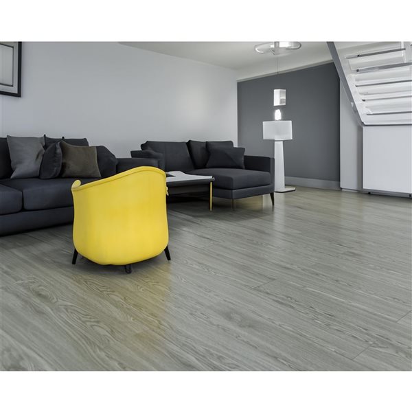 Dundee Deco Falkirk Fermoy II 6 W x 36-in L Grey Peel-and-Stick Vinyl Planks - 36/Box