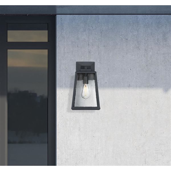 Westinghouse Lighting Ashdale 15-in H Black Aluminum Outdoor LED Wall Fixture