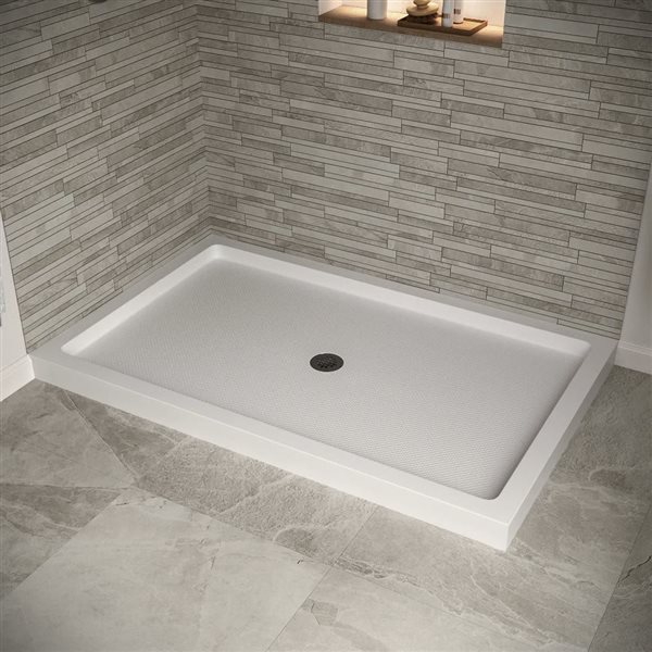 Base de douche d'angle Streamline en acrylique 60 po x 36 po blanc brillant avec drain central et drain ABS inclus