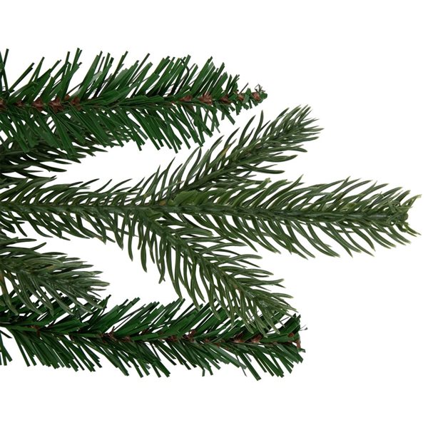 Real Touch(TM) Grande Spruce Artificial Christmas Wreath - Unlit - 36-in