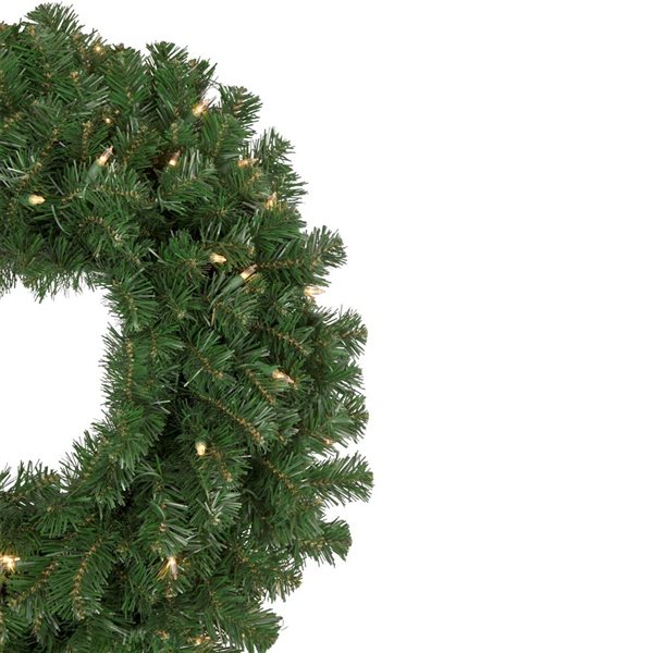Pre-Lit Deluxe Windsor Pine Artificial Christmas Wreath - 36-in - Clear Lights