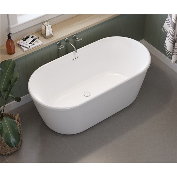 Maax Griffin 58 x 29 White AcrylX Freestanding Center Drain Bathtub with White Skirt