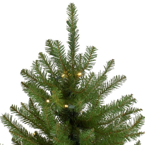 Northlight 9-ft Green Pre-Lit Medium Northern Pine Artificial Christmas Tree with Clear LED Lights