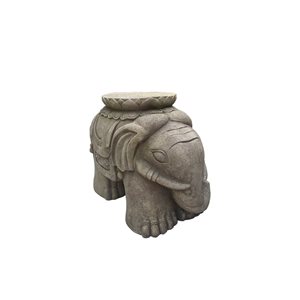 Socle pour plante en argile gris cendré Regal Hi-Line Ltd. éléphant pachyderme intérieur/extérieur, 16 po h.