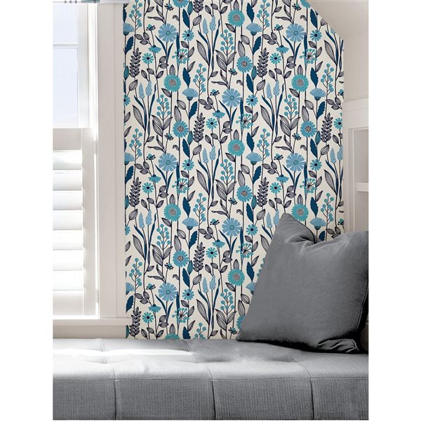 Papier peint pelable et autocollant Blue Jane par NuWallpaper