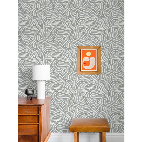 Papier Peint autocollant Esprit par NuWallpaper gris