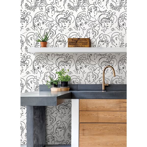 Papier peint autocollant Ladies Who Lunch par NuWallpaper noir