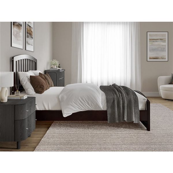 Quincy Full Solid Wood Low Profile Platform Bed with Matching Footboard in Espresso
