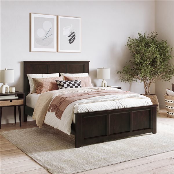 Charlotte Full Solid Wood Low Profile Platform Bed with Matching Footboard in Espresso