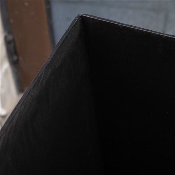 Outsunny 28-in 3-Pack Black Tall Plastic Planters