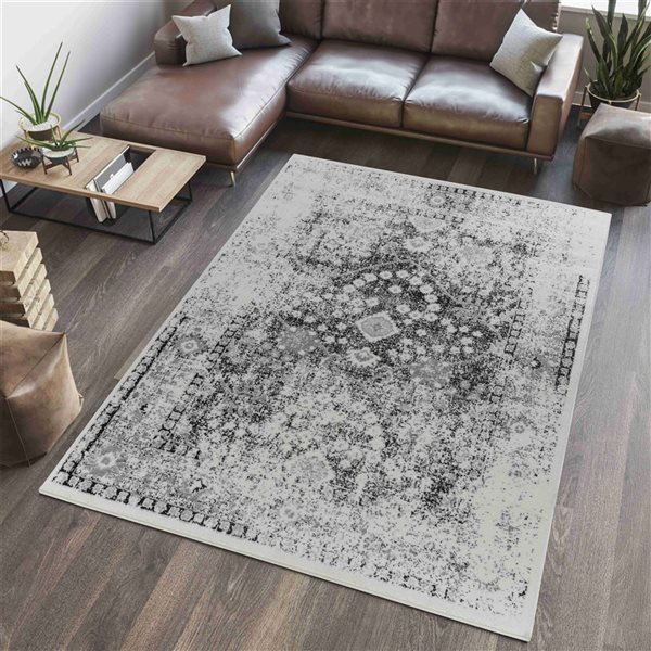 Tapis décoratif d'intérieur Sakarya de Rug Branch 7 x 10 pi style oriental gris usé/noir