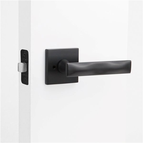 McBowery Essex Matte Black Combined Modern Interior Privacy/Passage Right Hand Door Handle