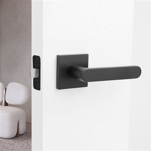 McBowery Chrystie Matte Black Combined Modern Interior Privacy/Passage Right Hand Door Handle