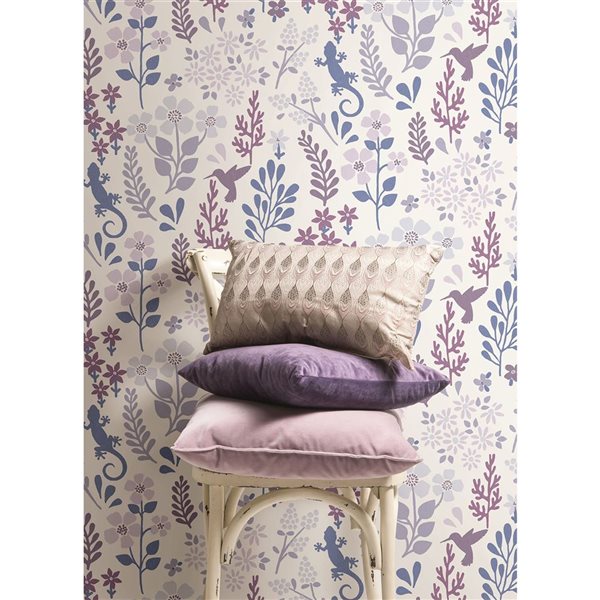 NuWallpaper Zoey 20.5-in W x 18-ft L Periwinkle Leaf/Floral Peel and Stick Wallpaper - Covers 30.75 ft²