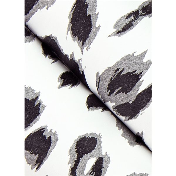 Papier peint autocollant Marlowe de NuWallpaper 20,5 po l. x 18 pi L. noir/blanc motif léopard, couvre 30,75 pi²