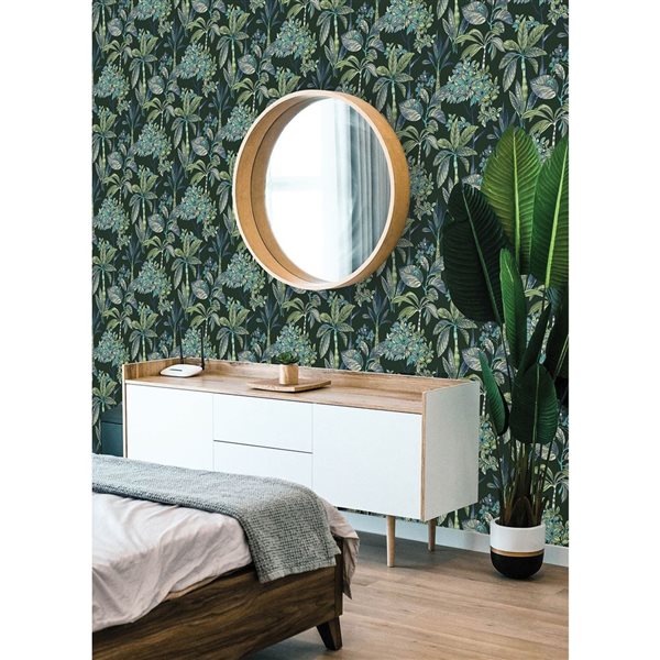 NuWallpaper Panama 20.5-in W x 18-ft L Deep Green Tropical Peel and Stick Wallpaper - Covers 30.75 ft²