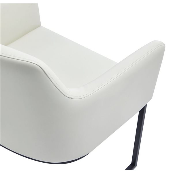 Fauteuil de salle à manger Serena Manhattan Comfort moderne rembourré en similicuir crème