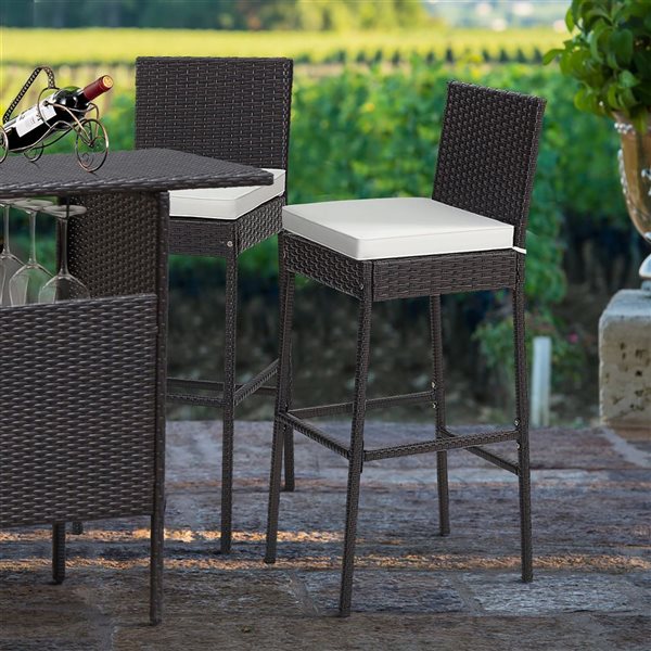 Costway 2-Piece Mix Brown Patio Wicker Barstools with Off White Cushions