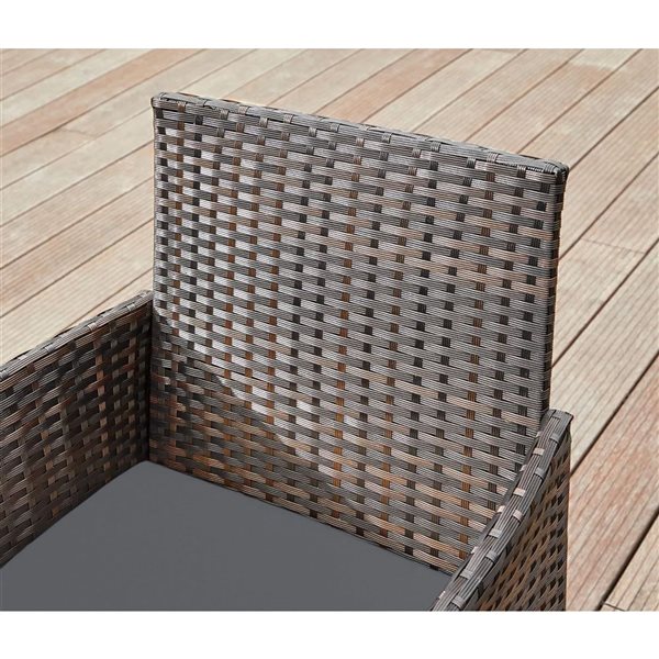 Boutique Home Outdoor Patio 4-Piece PE Rattan Conversation Set with Grey Pillows