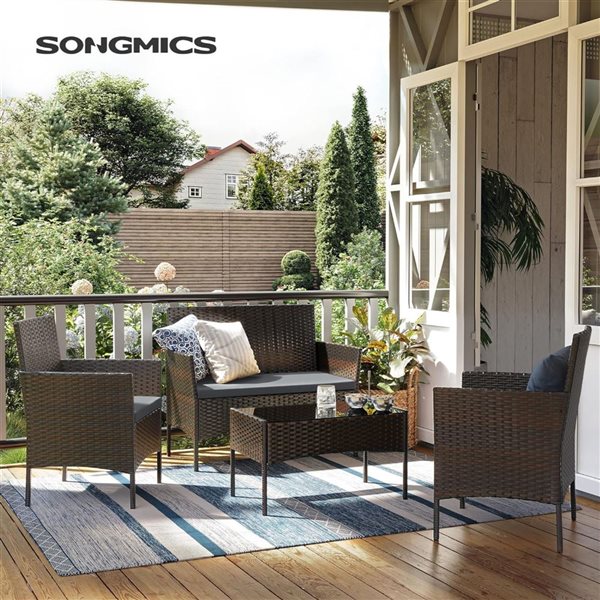 Boutique Home Outdoor Patio 4-Piece PE Rattan Conversation Set with Grey Pillows