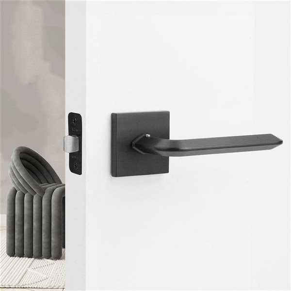 McBowery Crosby Matte Black Combined Modern Interior Privacy/Passage Right Hand Door Handle