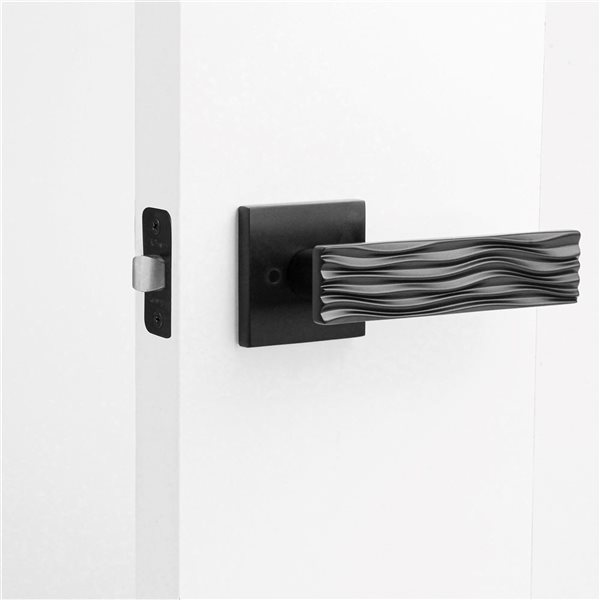 McBowery Ridge Matte Black Combined Modern Interior Privacy/Passage Right Hand Door Handle