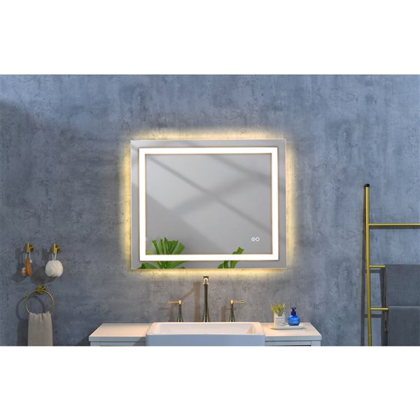 Miroir illuminé DEL Flynama en aluminium avec cadre blanc 36 x 28 po