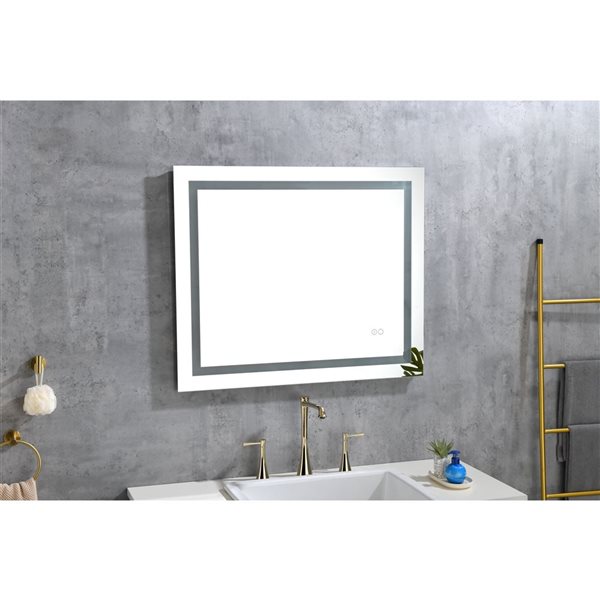 Miroir illuminé DEL Flynama en aluminium avec cadre blanc 36 x 28 po