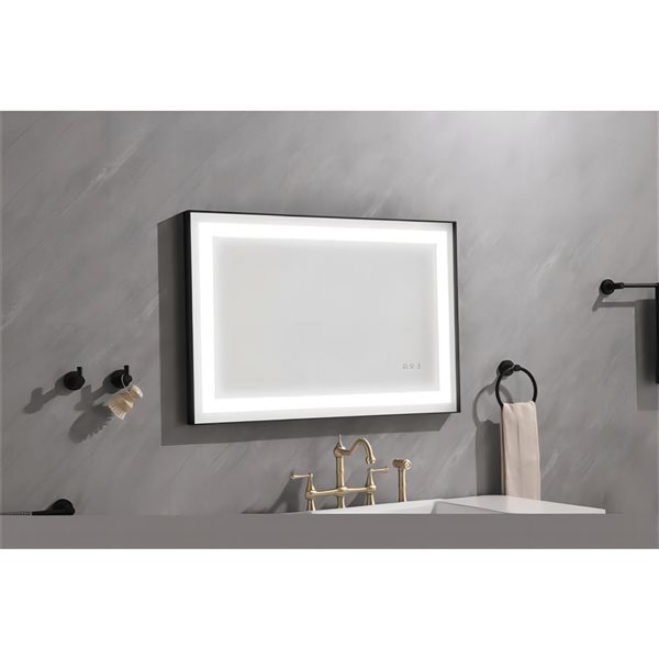 Miroir de meuble lavabo illuminé DEL Flynama antibué noir mat 24 x 35,8 po