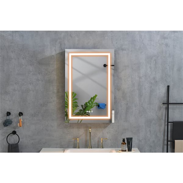 Pharmacie avec miroir Flynama argent sans cadre 24 x 36 po