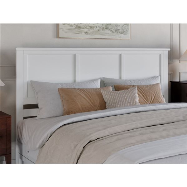 AFI Felicity King Platform Bed with Panel Footboard and Twin XL Trundle in White