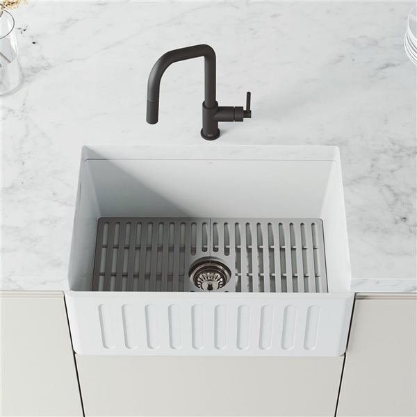 VIGO Utopia&nbsp;14-in H Single Handle Pull-Down Sprayer Kitchen Bar Faucet - Matte Black